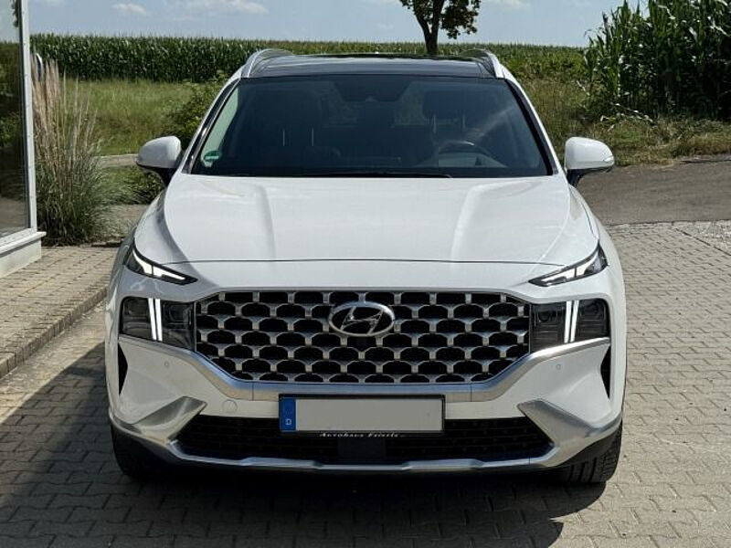 Hyundai Santa Fe Prime Plug-In Hybrid 4WD